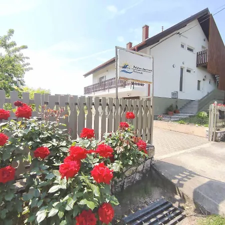 Balaton Апартаменты Палознак