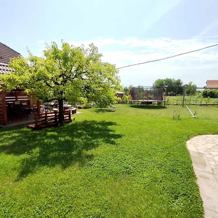 Balaton Апартаменты Палознак